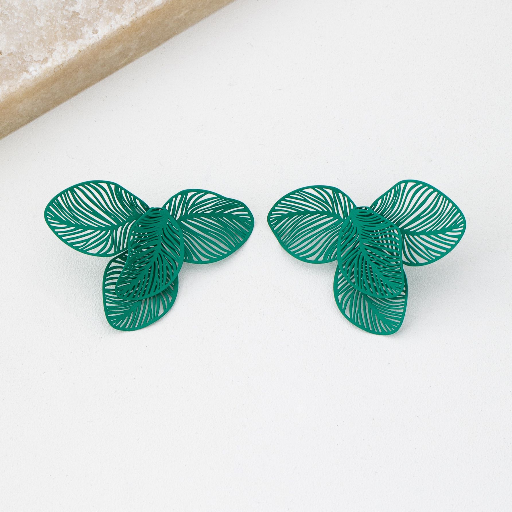 Bohemian Multi-Colored Openwork Leaf Stud Earrings